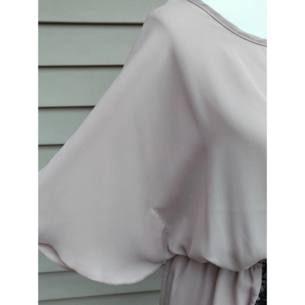 Blush Mini Dress 👗 - Picture 4 of 6